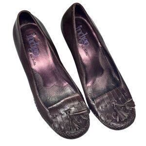 Indigo by Clarks Tassel Round Moccasin Toe Leather‎ Pumps- Women's Size 8.5